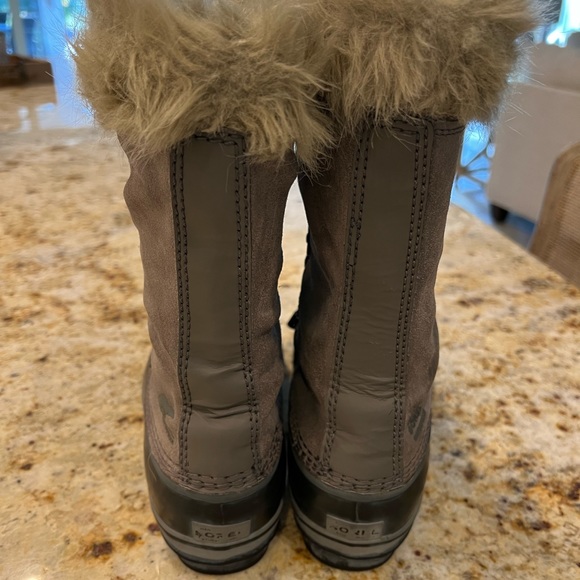 Sorel Joan of Arc Boots - Picture 3 of 5
